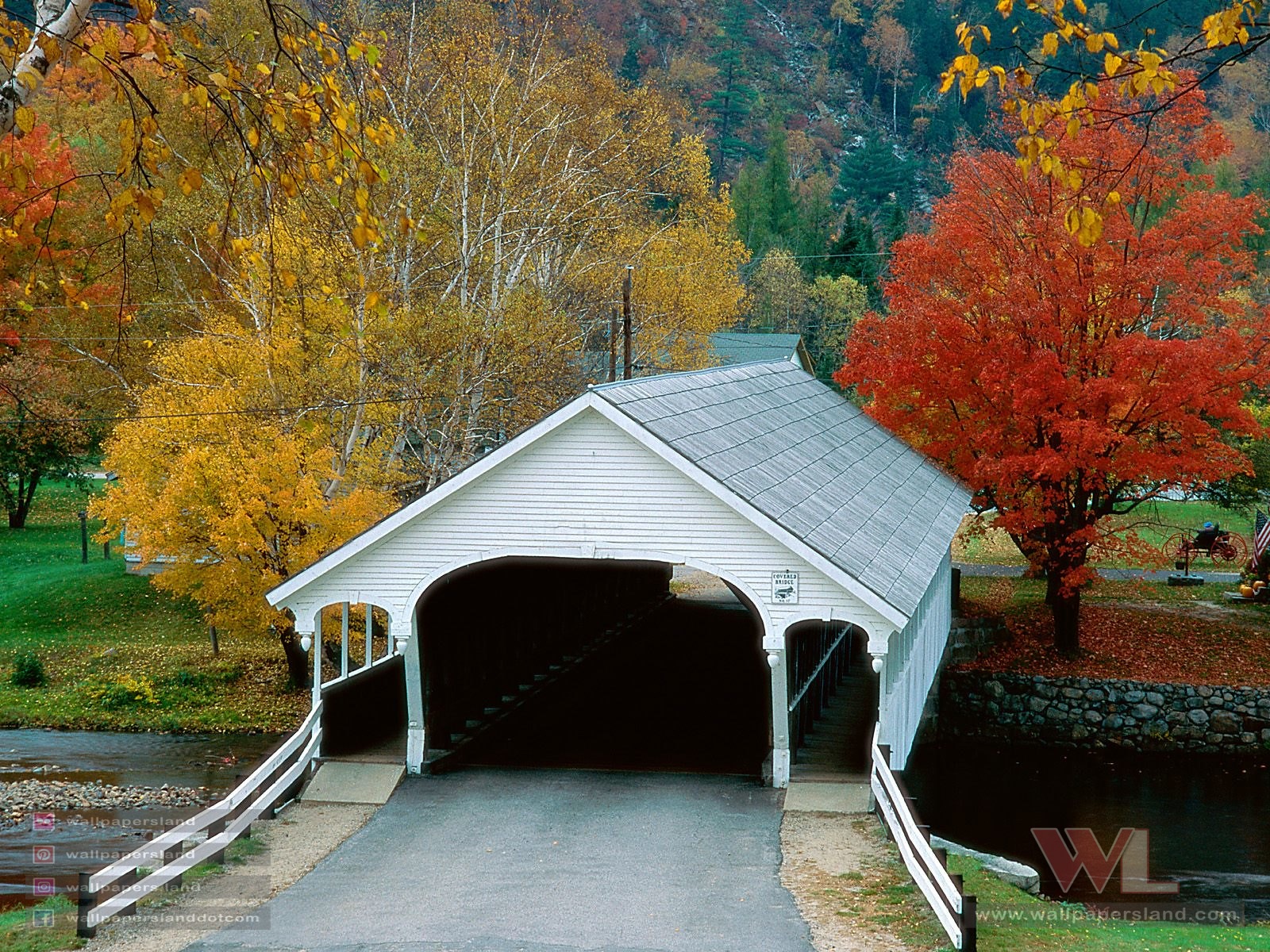 Stark Village in Autumn, New Hampshire